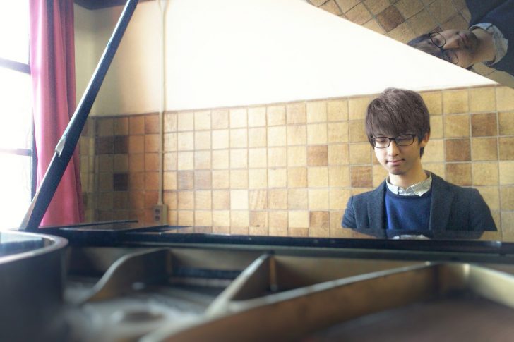 【大学で何かを諦めたあなたへ】「弾いてみた」動画が170万回再生を超えた東大生に聞く、東大で音楽を続ける方法のサムネイル