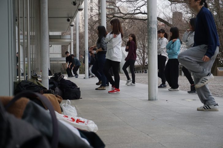 さあ今こそ和解の時を。生協前ダンサーの実態、すべてお話します。